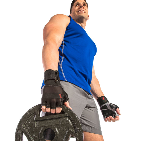 Male using Xtreme Wrist Wrap Gloves with Articulated Grip